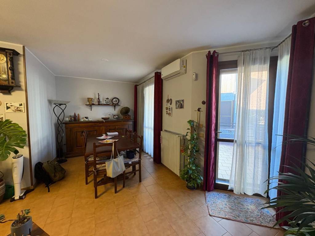 Villetta a schiera a Garlasco in Via Scalina - Foto 3