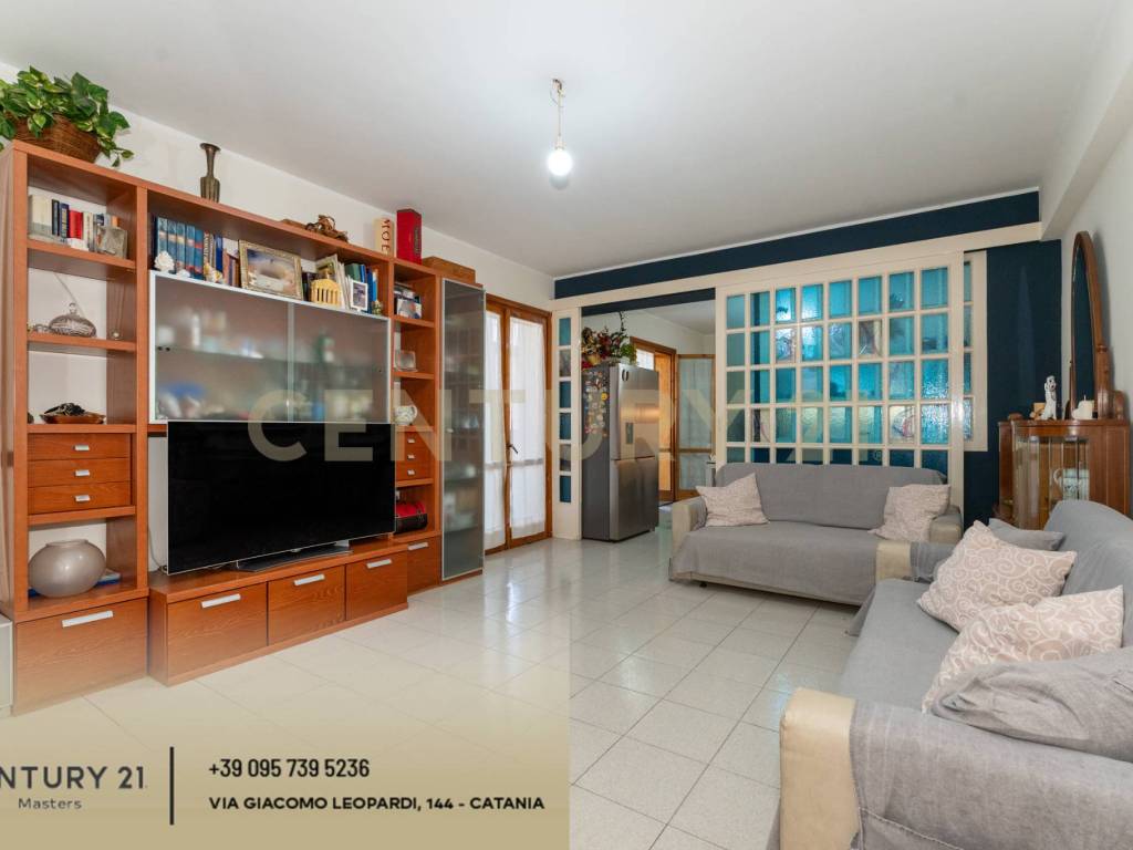 Appartamento a Aci catena in Via Gesualdo Bufalino, 1 - Foto 3