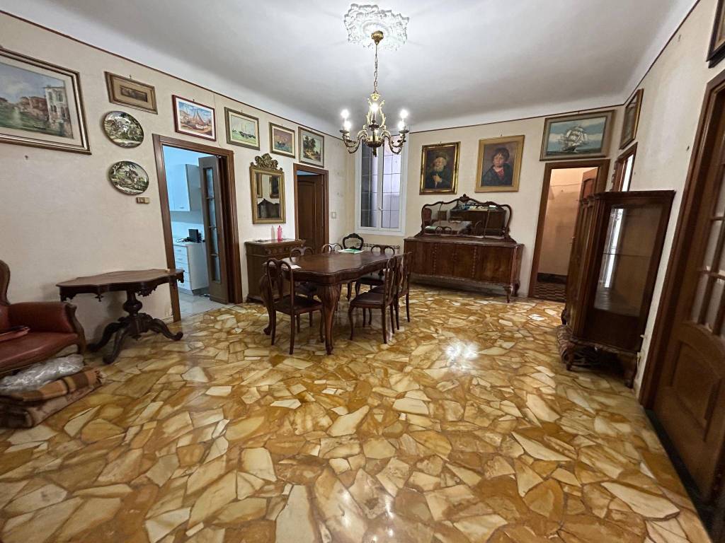 Appartamento a Genova in Via Giuseppe Biancheri, 15 - Foto 3