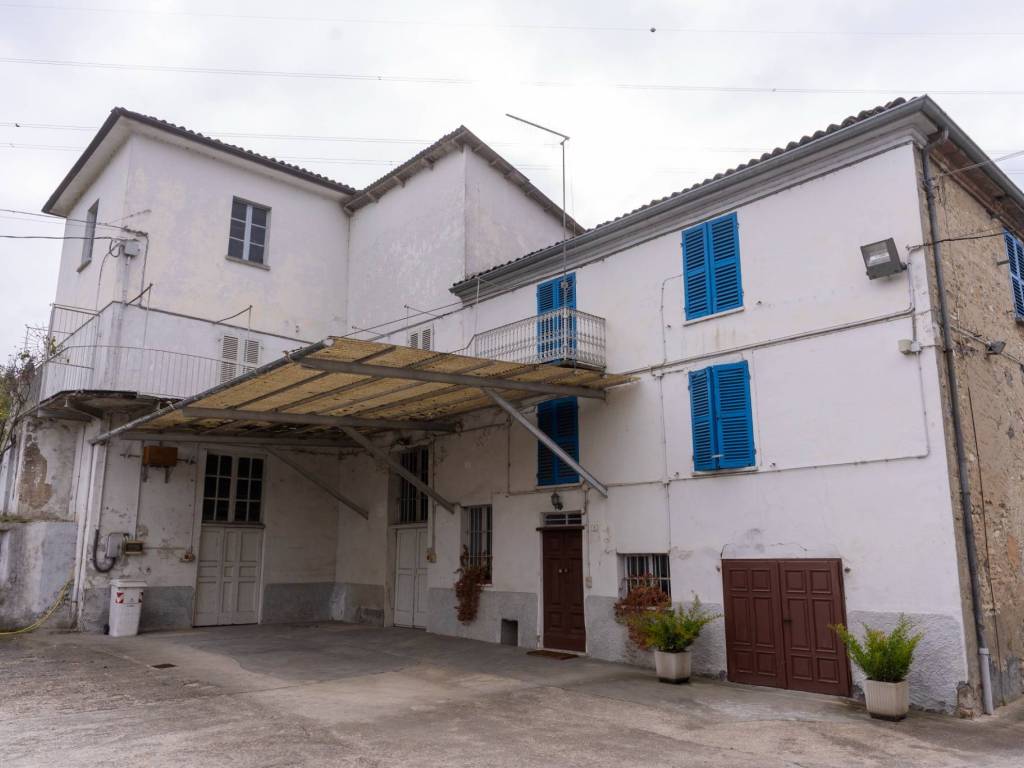 Villa a Santo stefano belbo in Via Cossano - Foto 2