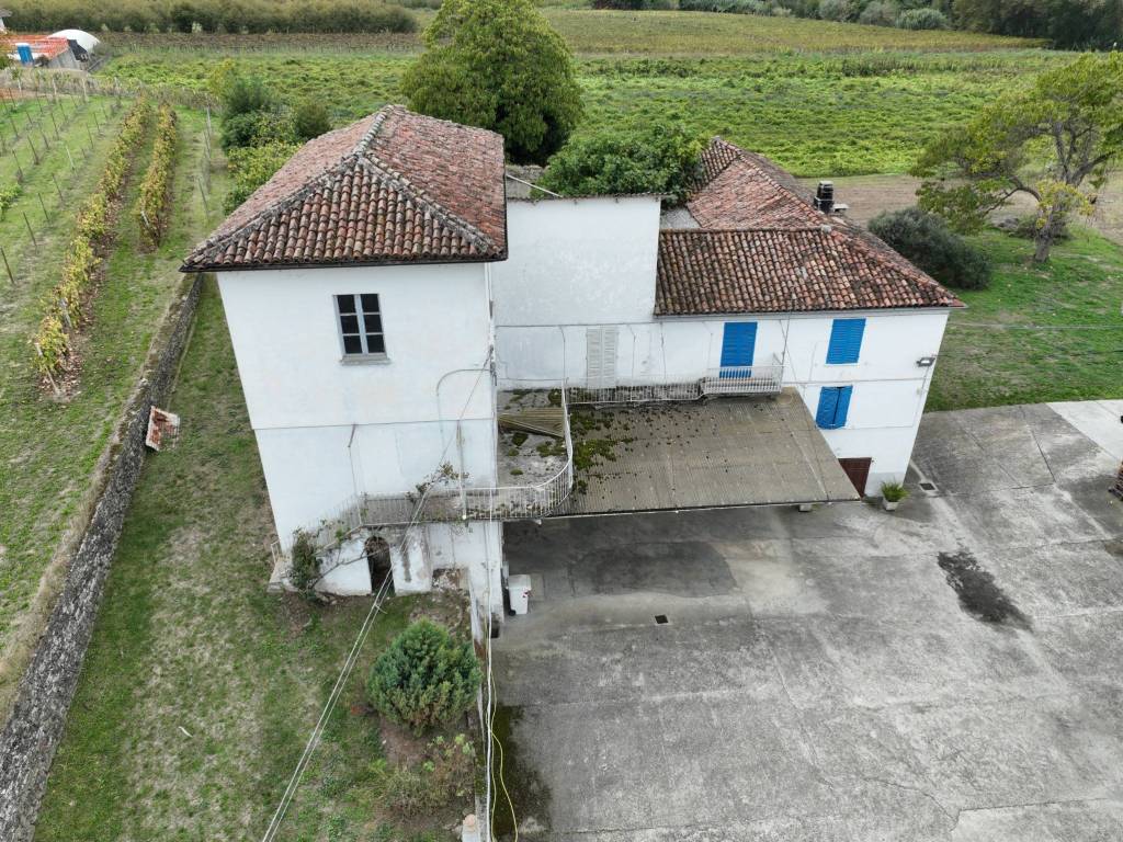 Villa a Santo stefano belbo in Via Cossano - Foto 3