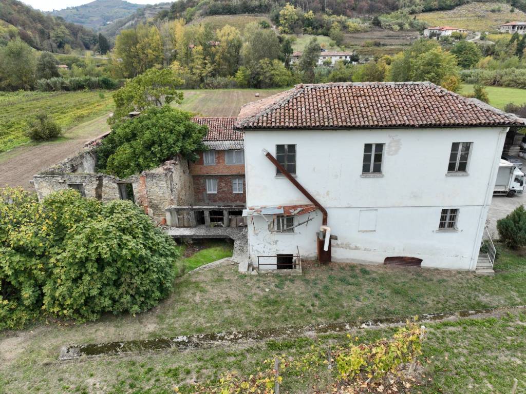 Villa a Santo stefano belbo in Via Cossano - Foto 4