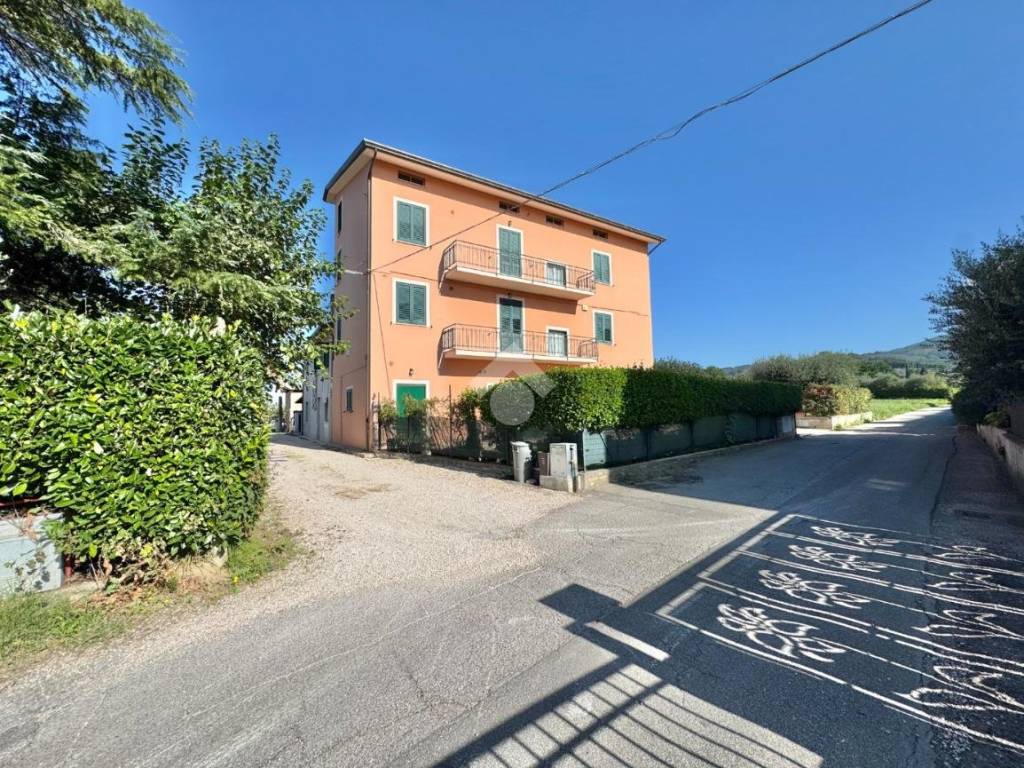 Appartamento a Assisi in Via dell'Asilo, 28 - Foto 2