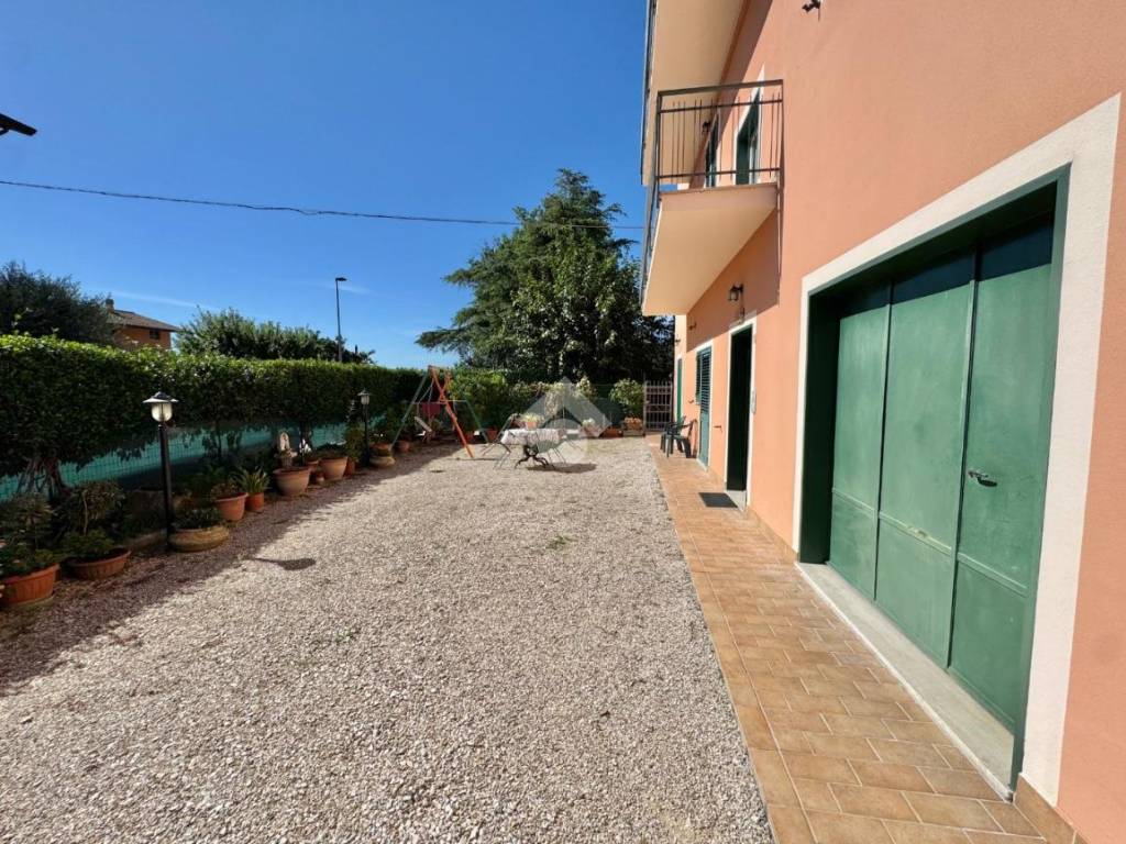 Appartamento a Assisi in Via dell'Asilo, 28 - Foto 3