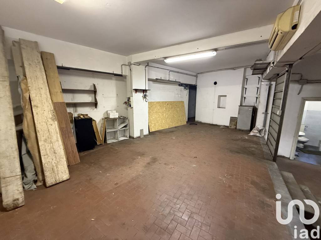 Box / garage a Genova in Via TORTONA, 45 - Foto 2