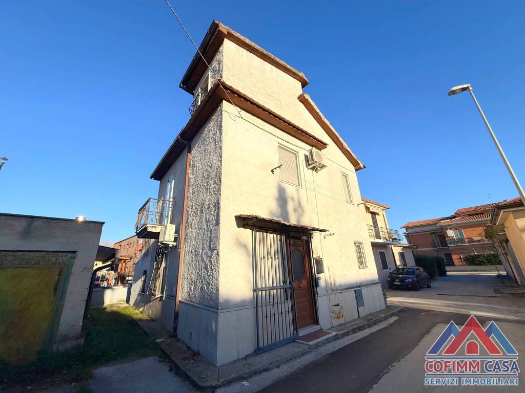 Casa indipendente a Sora in Via Francesco Guicciardini - Foto 3