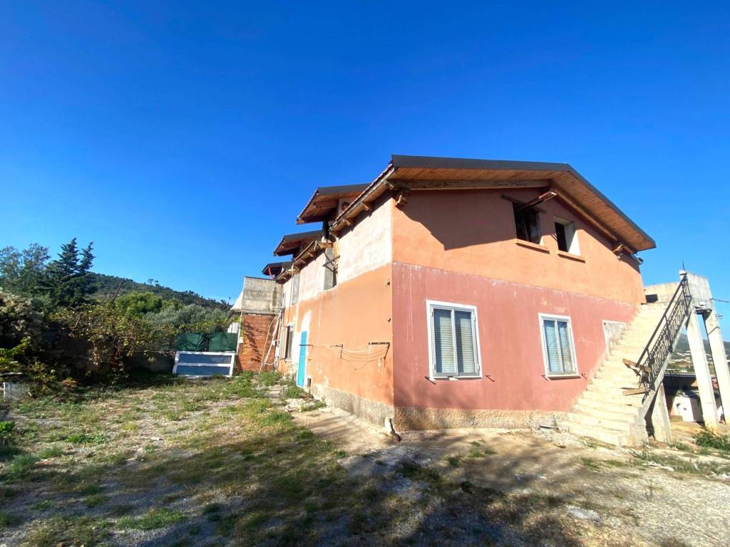 Villa a Albenga in Regione Massari - Foto 3
