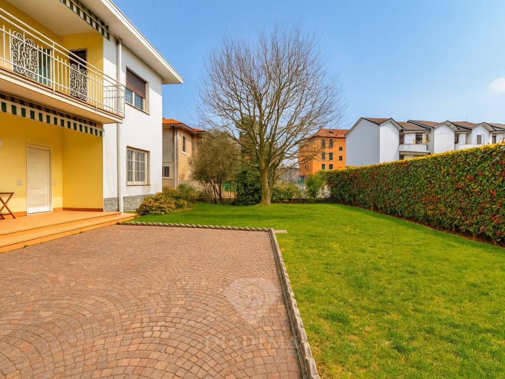 Villa a Besnate in Via Jerago, 27 - Foto 2