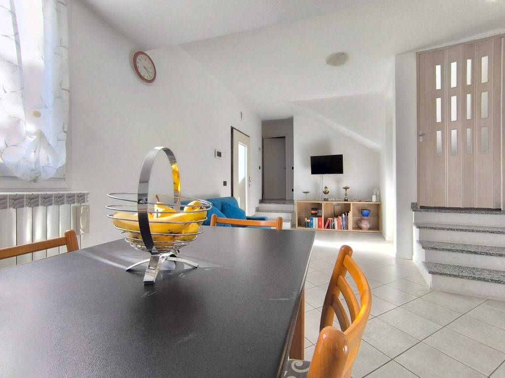 Casa indipendente a Valmadrera in Via San Martino - Foto 5