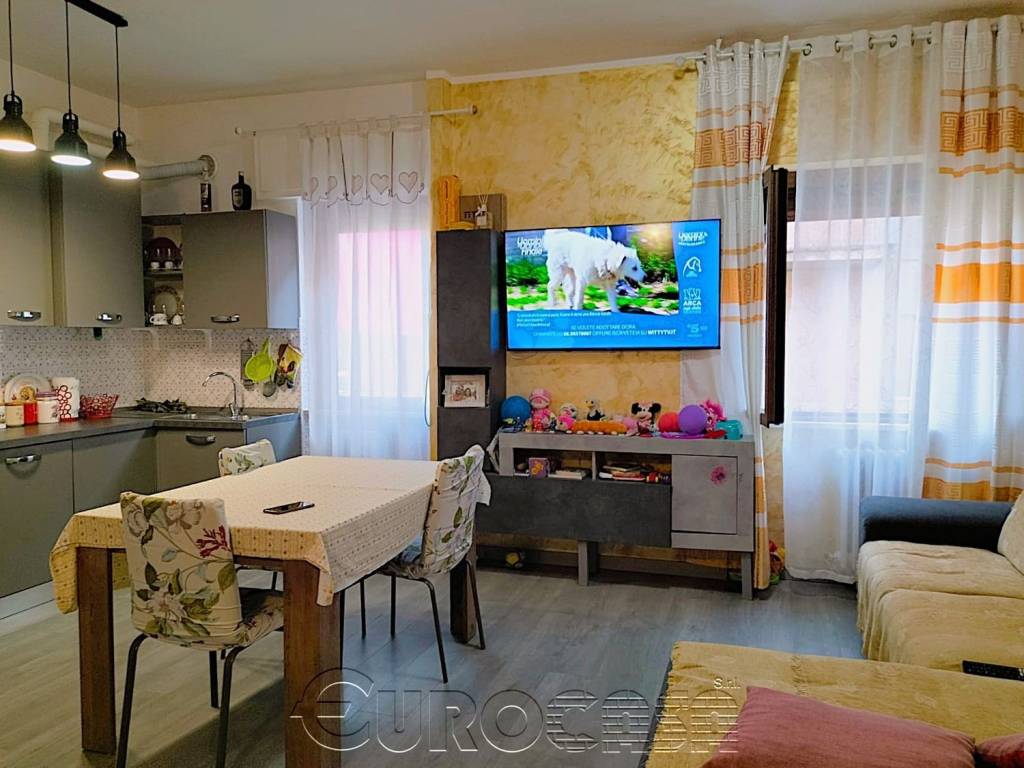 Appartamento a Umbertide in Via Tusicum - Foto 4