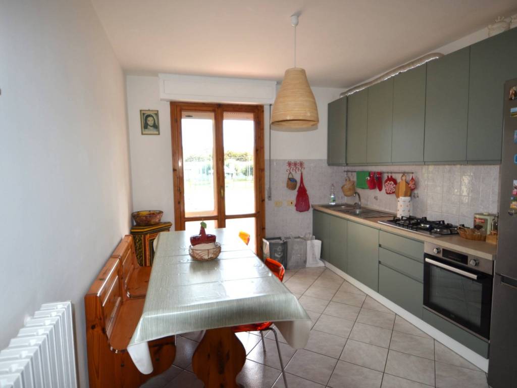 Appartamento a Castagneto carducci in Via Giuseppe Toniolo - Foto 5