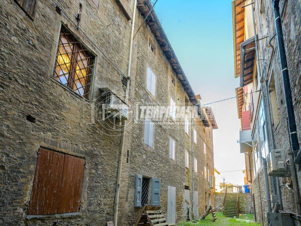 Casa indipendente a Vignola in Via Fontana 6 - Foto 2