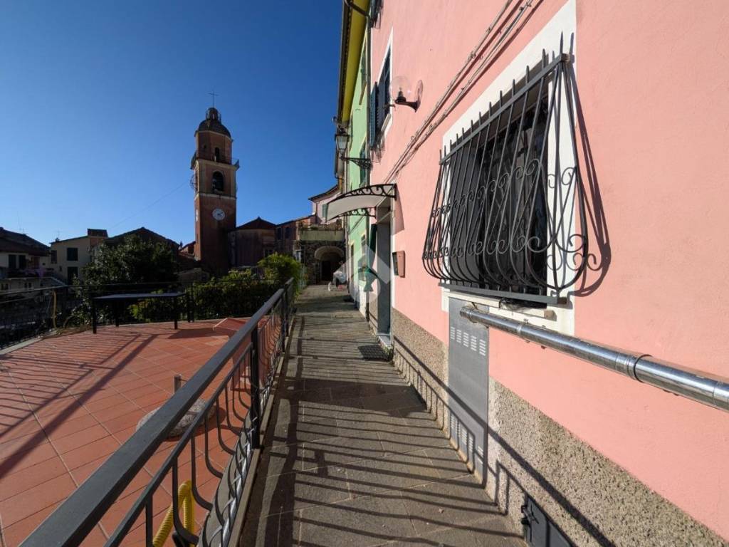 Rustico / casale a Carrodano in Via Belvedere, 7 - Foto 2