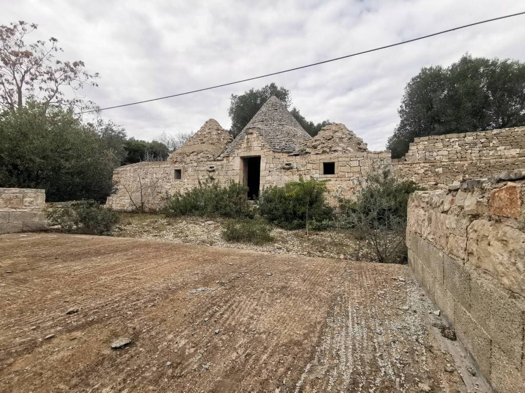 Villa a Ceglie messapica in Strada Ceglie Zona I - Foto 2
