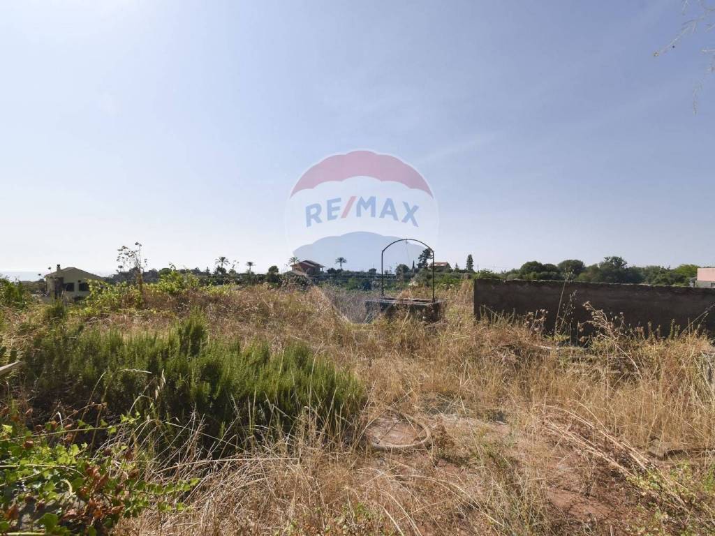 Terreno a Acireale in Via Chiuse, 23 - Foto 2