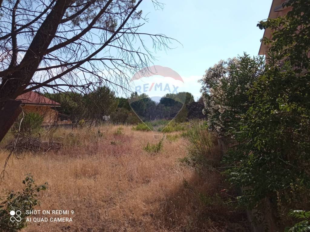 Terreno a Pedara in Via della Resistenza - Foto 2