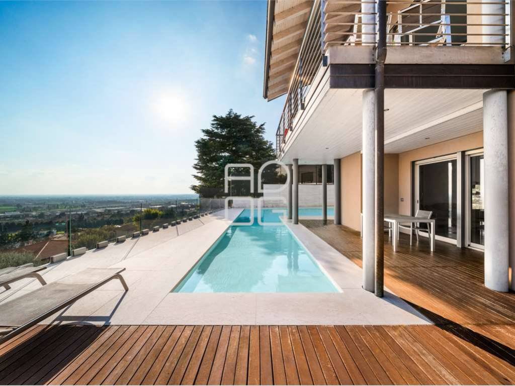 Villa a Castiglione delle stiviere in Via G. Matteotti, 13 - Foto 2