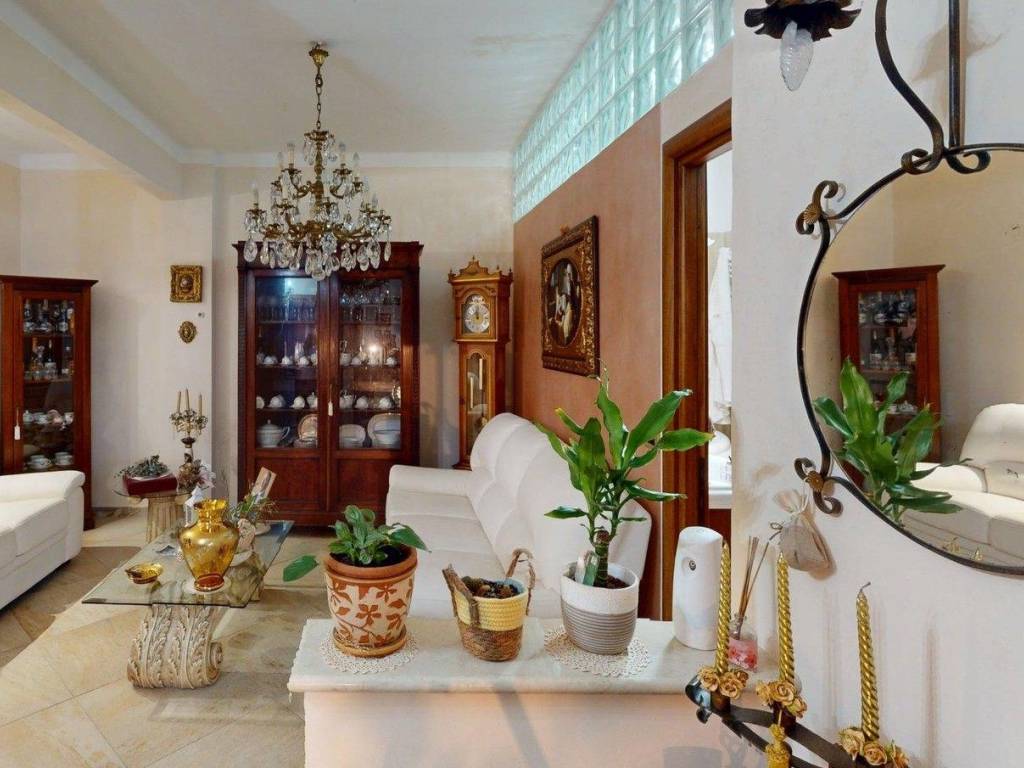 Appartamento a Campomorone in Via Alcide De Gasperi - Foto 2