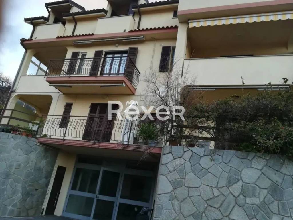 Attico / mansarda a Toirano in Via P. G. Maineri - Foto 3