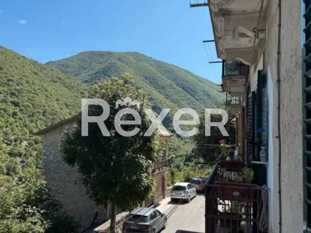 Appartamento a Scanno in Viale dei Caduti - Foto 5