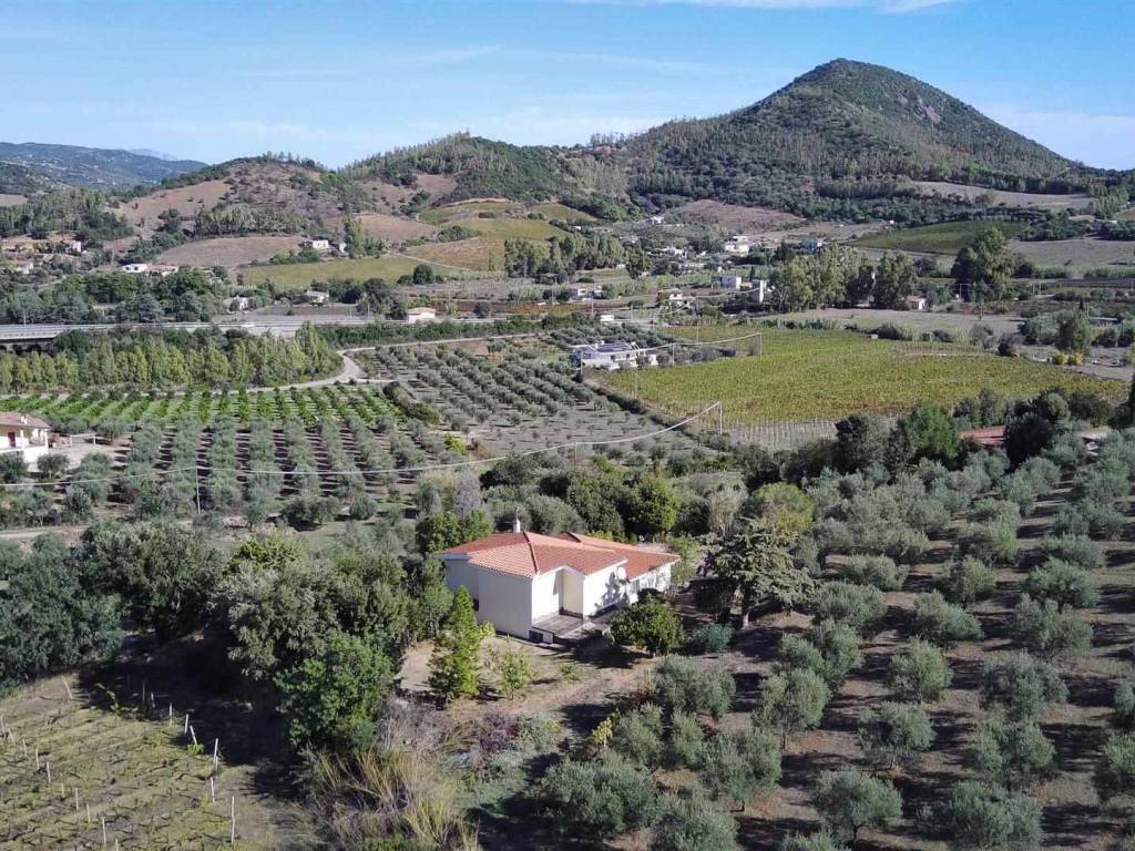 Villa a Osini in Via Is Carcuris - Foto 3