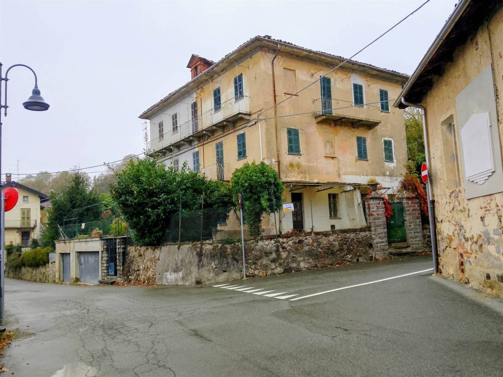 Casa indipendente a Pettinengo in Via Padre Enrico Rosa, 5 - Foto 2