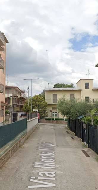 Appartamento a Aprilia in via Monte Miglio - Foto 3