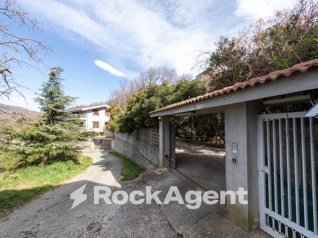 Villa a Catanzaro in Via Onofrio Colace - Foto 3