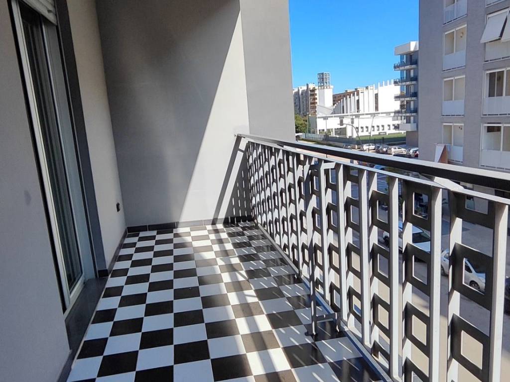 Appartamento a Barletta in Via Fratelli Filippo e Giuseppe Immesi - Foto 2