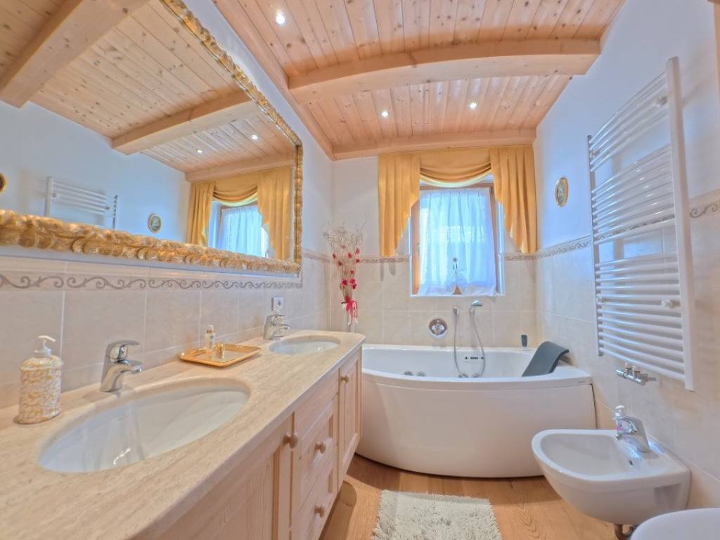 Appartamento a Santa cristina valgardena in via Gherdenia 41/A - Foto 5