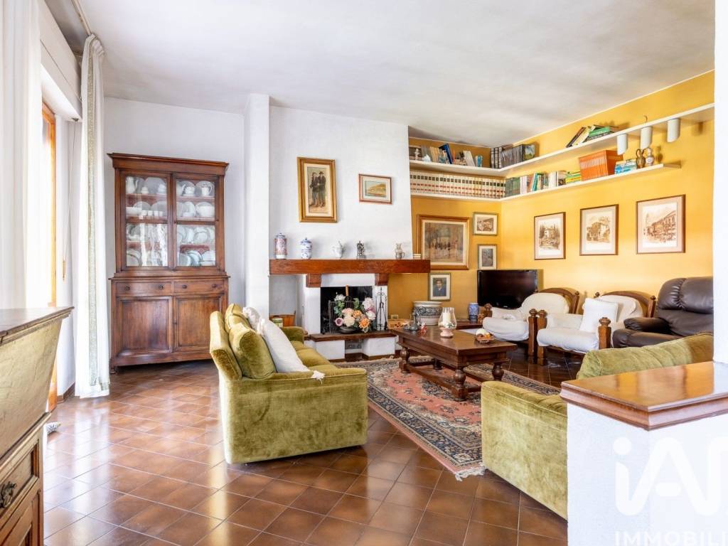 Villa a Casciana terme lari in Via Cesare Battisti - Foto 4