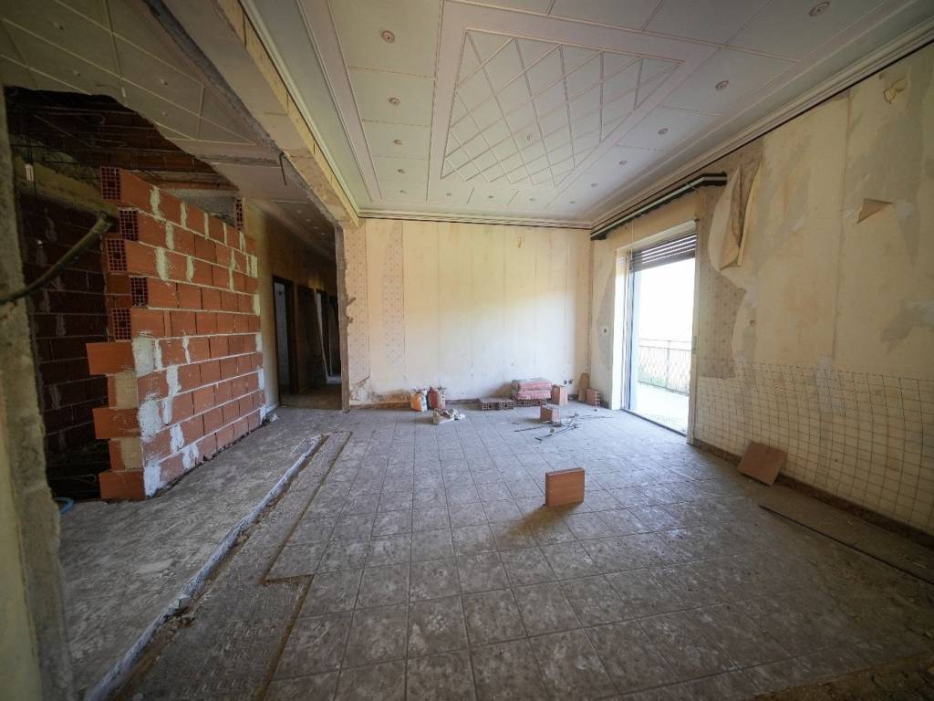 Appartamento a Catania in Via Vincenzo Gemito, 27 - Foto 4