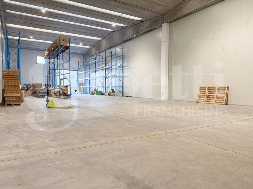 Immobile a Albignasego in VIA DELLE INDUSTRIE, 27 - Foto 3