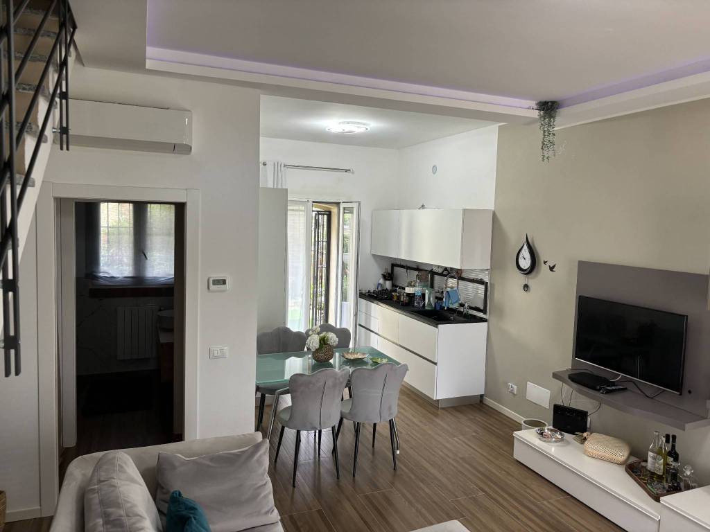 Villetta a schiera a Pavia in Via Fossarmato, 144 - Foto 2