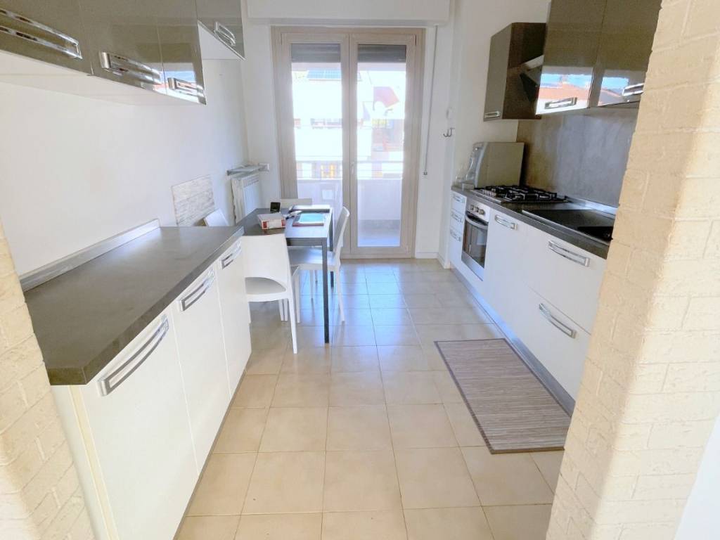 Appartamento a Osimo in Via Giovanni Pascoli - Foto 5