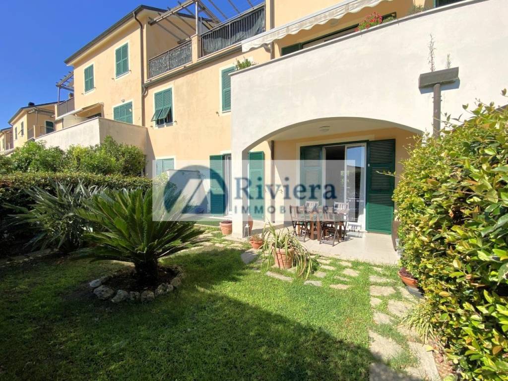 Appartamento a San bartolomeo al mare in Via Alessandro Manzoni - Foto 2