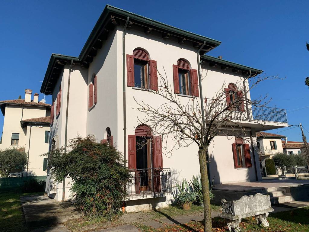 Villa a Mira in Via Città Giardino - Foto 3