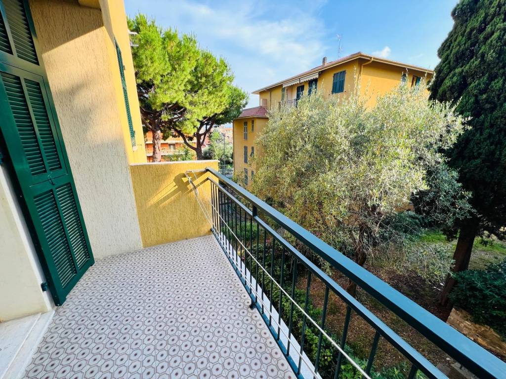 Appartamento a San bartolomeo al mare in Via Guglielmo Marconi, 9 - Foto 4