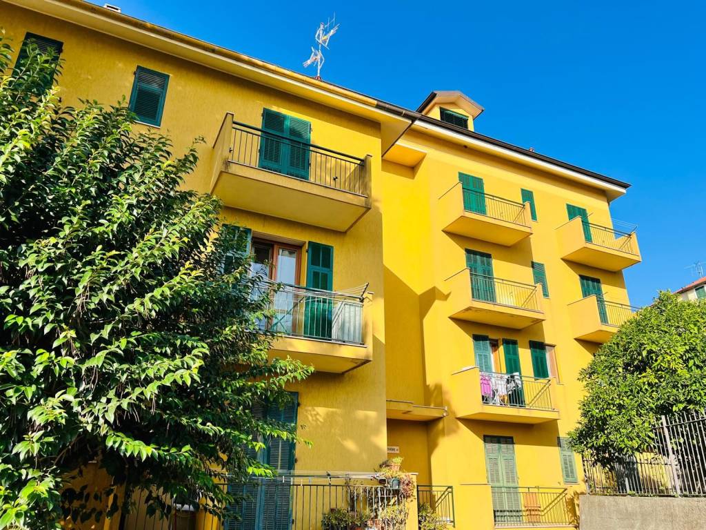 Appartamento a San bartolomeo al mare in Via Guglielmo Marconi - Foto 2