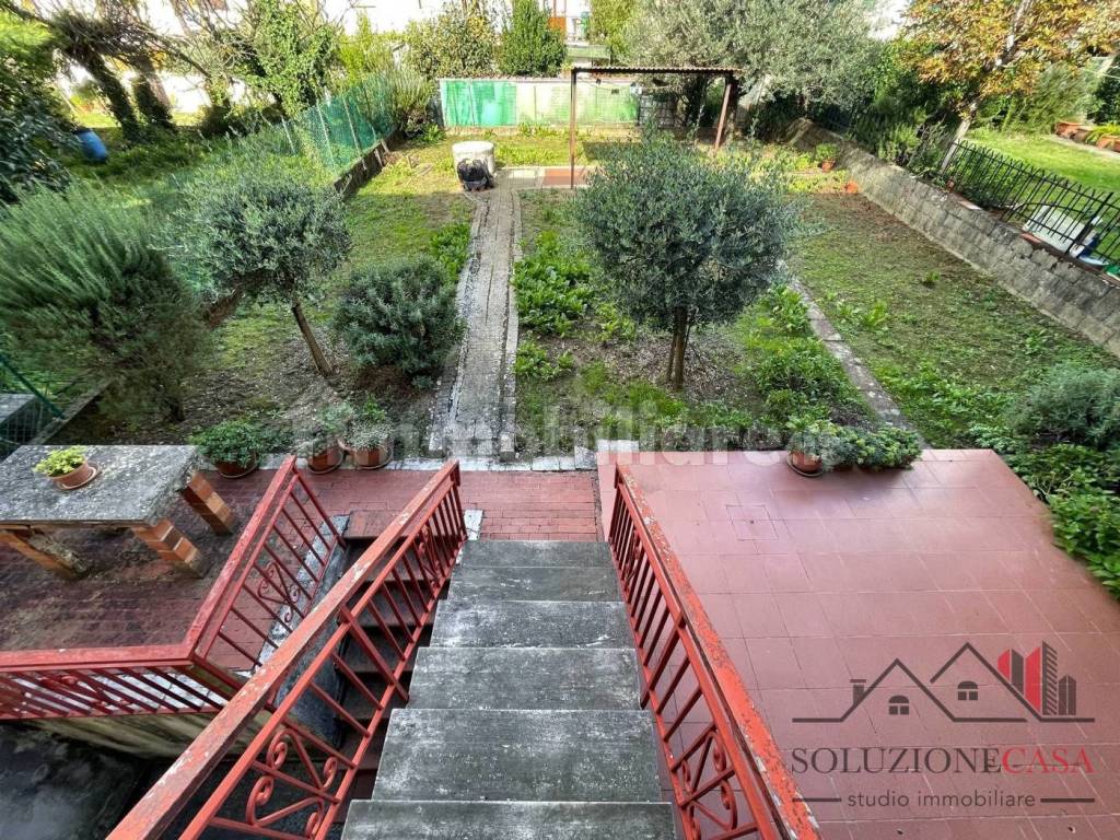 Casa indipendente a Prato in Via Mario Tronci - Foto 2