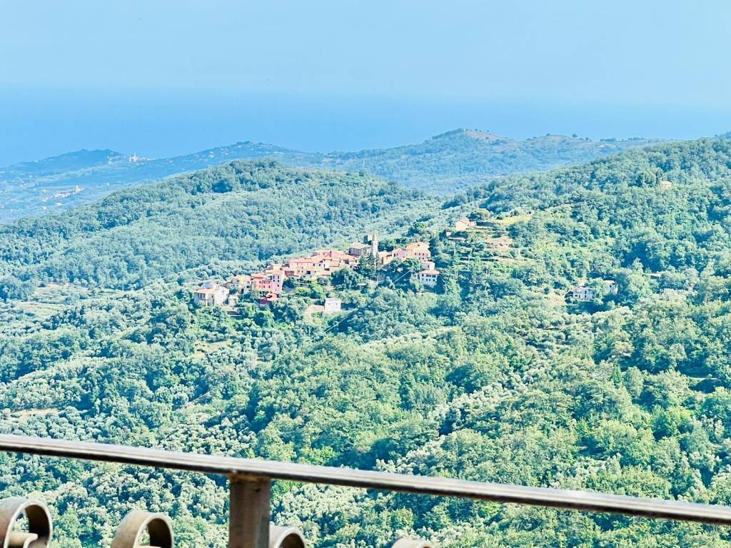 Casa indipendente a Prelà in Piazza San Giovanni - Foto 3