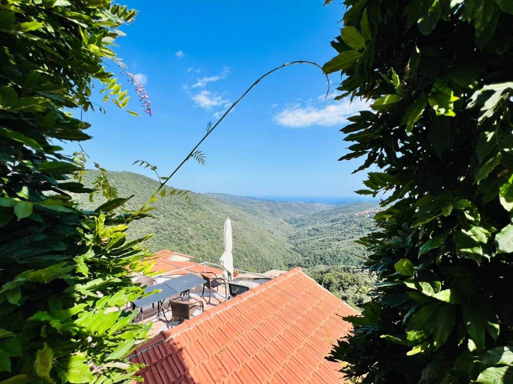 Casa indipendente a Prelà in Piazza San Giovanni - Foto 5