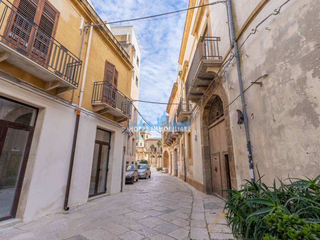Palazzo / stabile a Mazara del vallo in Via 20 Settembre - Foto 2