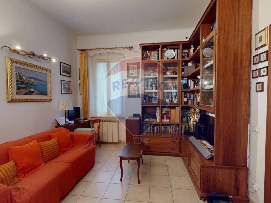 Appartamento a Genova in Piazzale Isidoro Pestarino, 2 - Foto 3