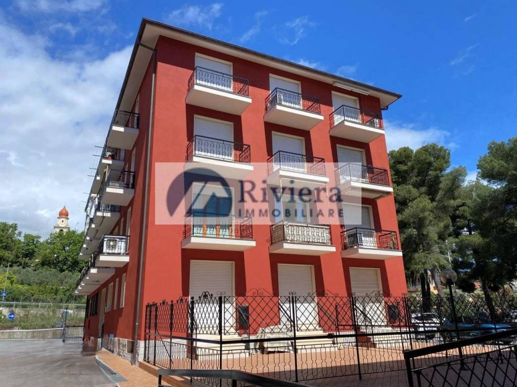 Appartamento a San bartolomeo al mare in Piazza Aurora - Foto 2