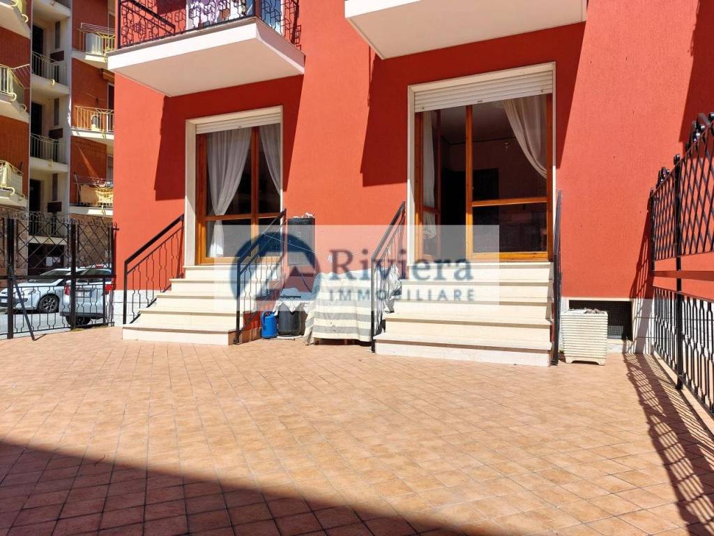 Appartamento a San bartolomeo al mare in Piazza Aurora - Foto 4