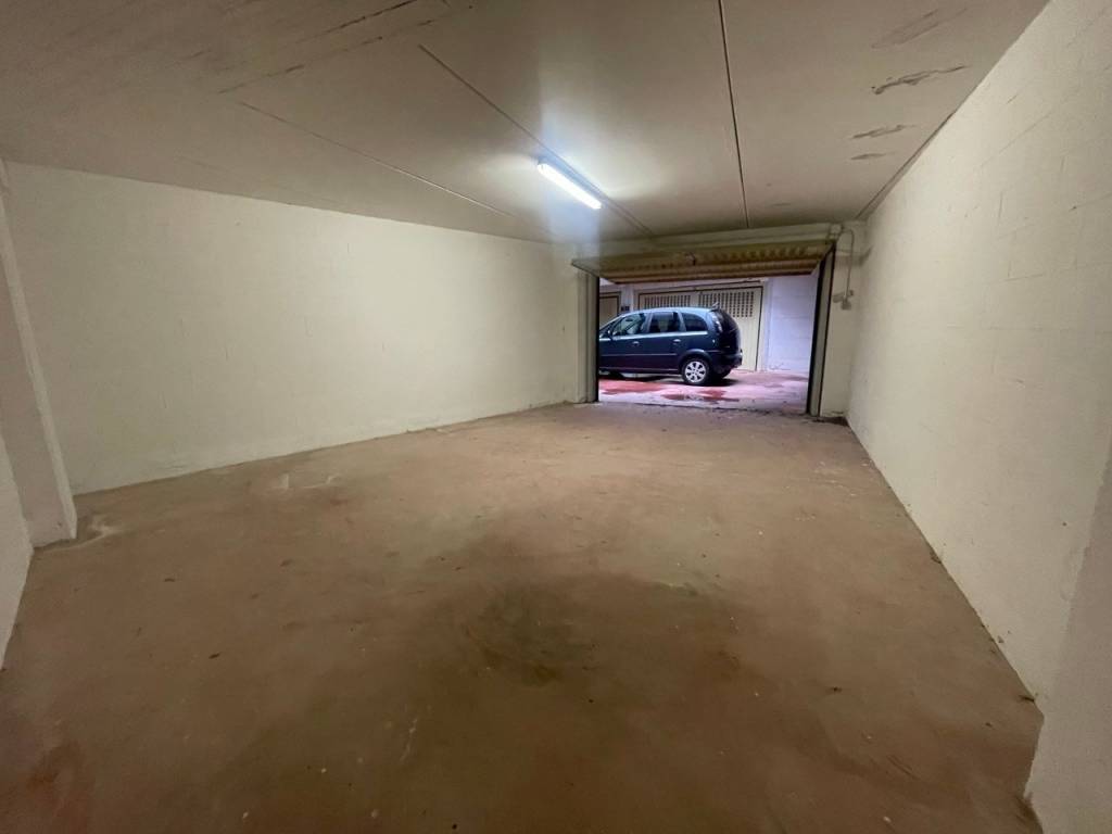Box / garage a Albissola marina in Via Angelo Barile - Foto 5