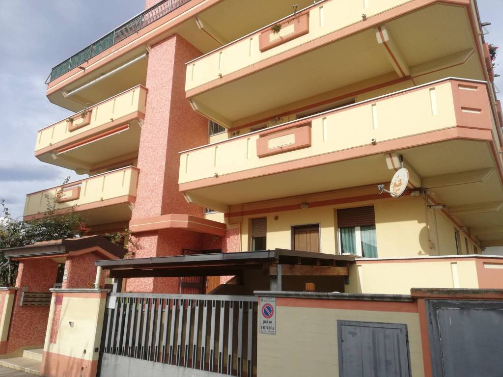 Appartamento a Montesilvano in Via Valle d'Aosta, 36 - Foto 3