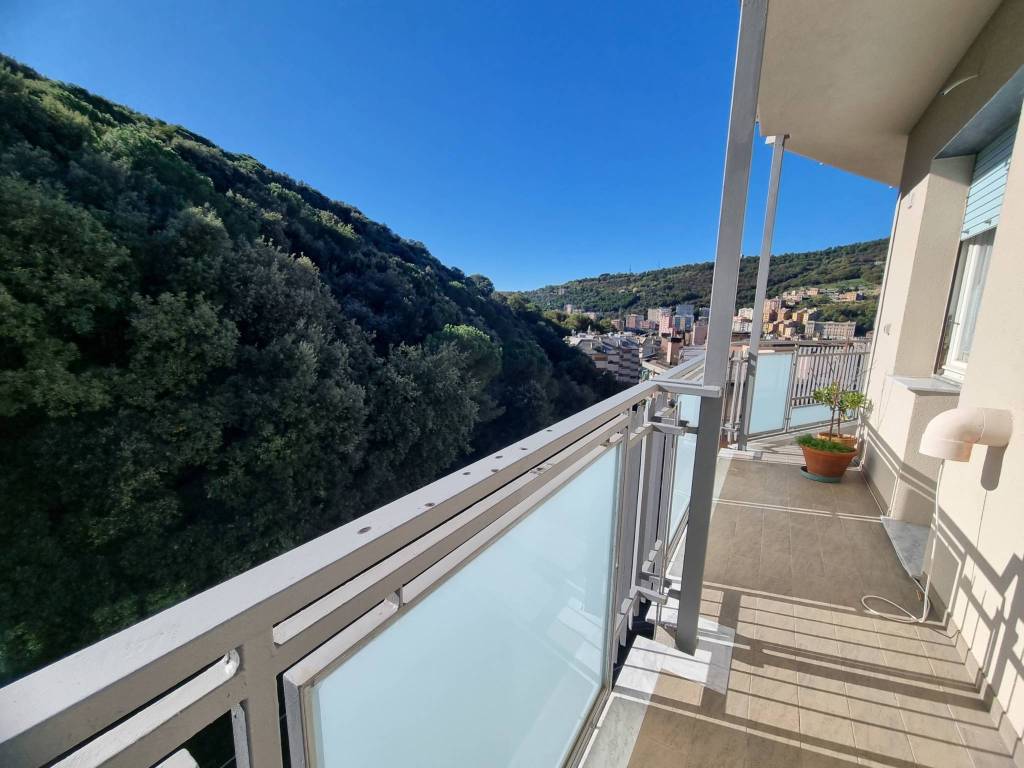 Appartamento a Genova in Via Tortona, 52 - Foto 2