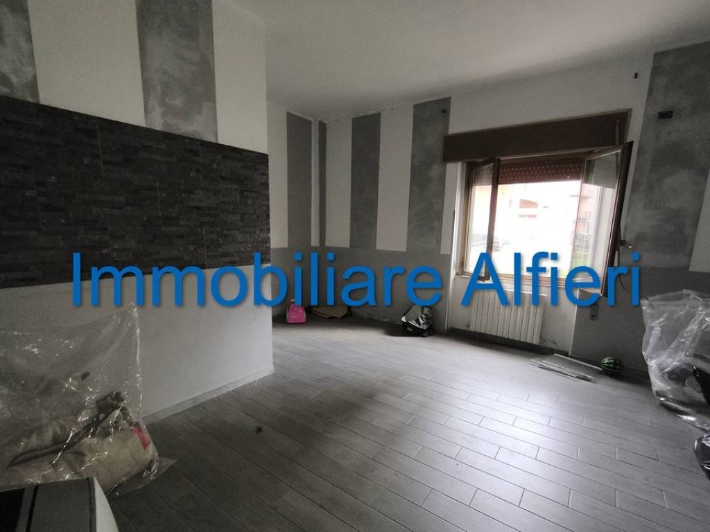Appartamento a Benevento in Via Remigio del Grosso - Foto 4